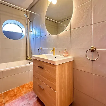 Apartmán Oceanview By Becherish *