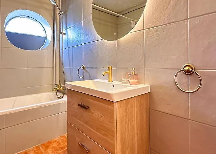 Apartman Oceanview By Becherish *