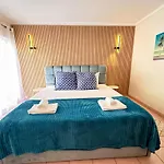 Apartman Oceanview By Becherish